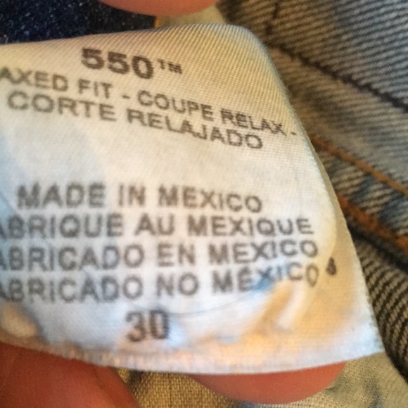 Red tag Men’s Levi’s jean Shorts! - Picture 5 of 5